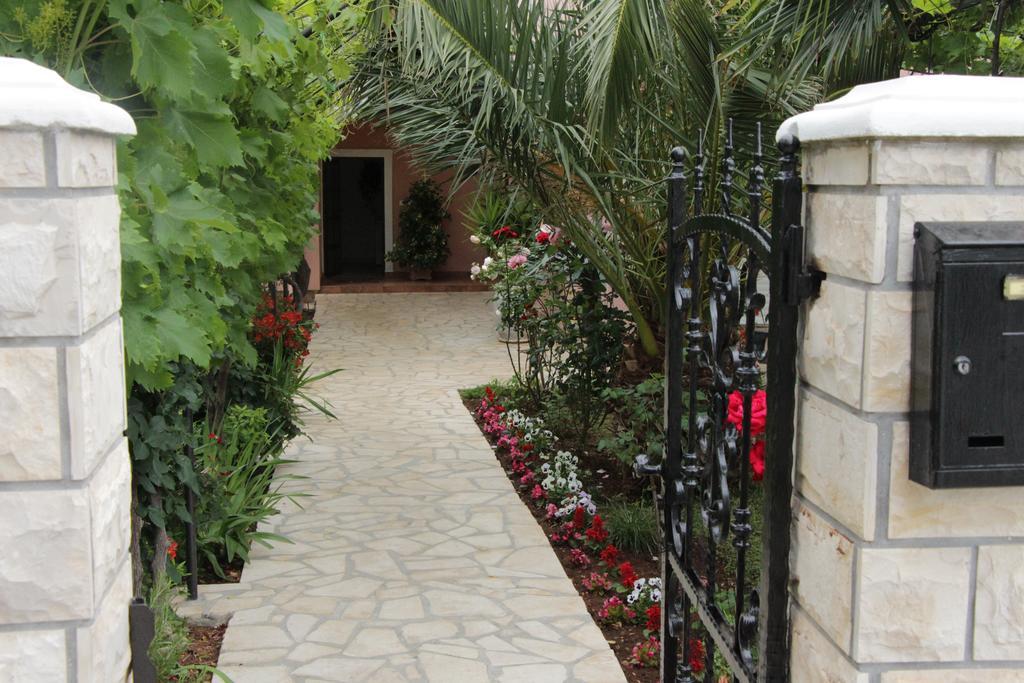 Apartments Petani Zadar Zewnętrze zdjęcie